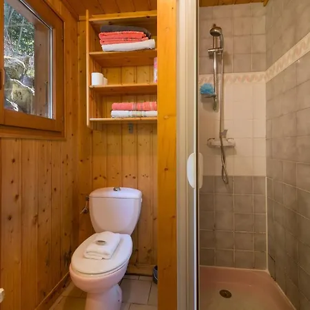 Apartment Les Bossons Sleeps 4 Chamonix